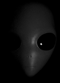 Alien.jpg (15332 bytes)
